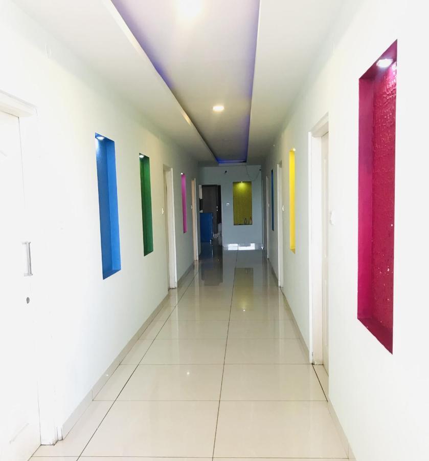Staymaker Prakash International Gonikoppal Exterior photo