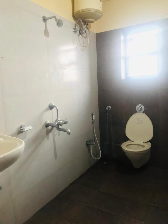Staymaker Prakash International Gonikoppal Exterior photo